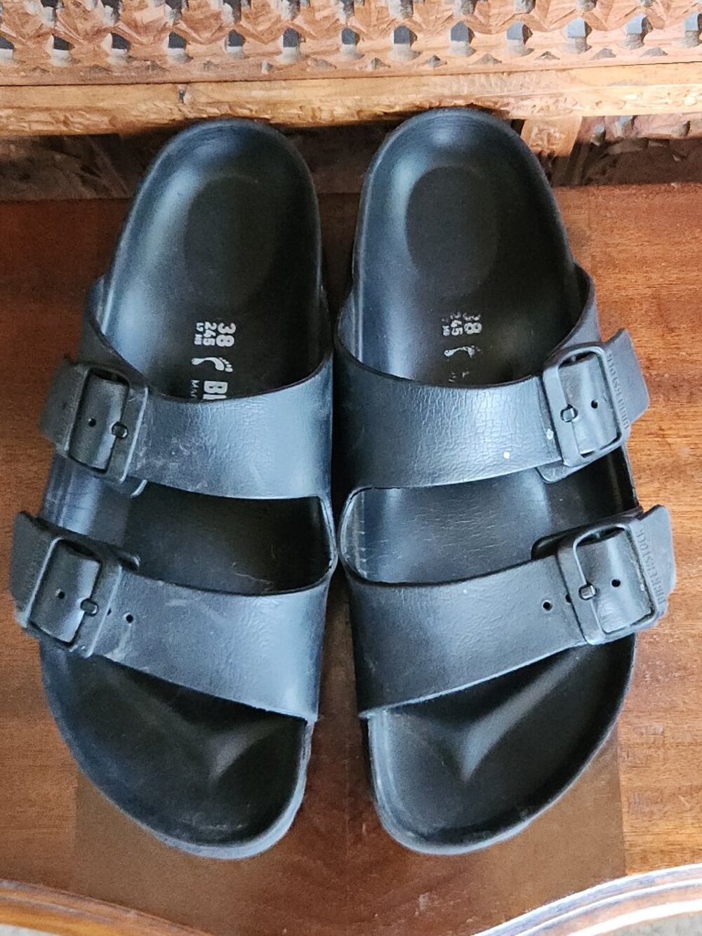 Birkenstock EVA Sandals in Black - Lightweight - Water Friendly - Picture 2 of 6